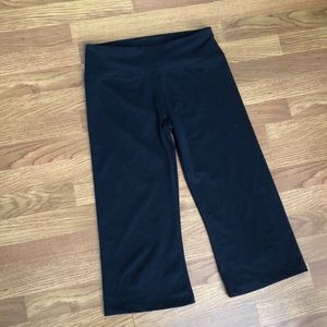 Marika Wide Leg Crops